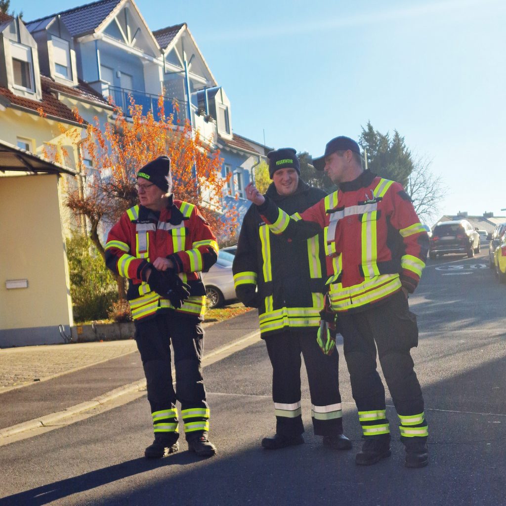 Absichern adventlicher Markt in Euerbach am 22.11.2025.