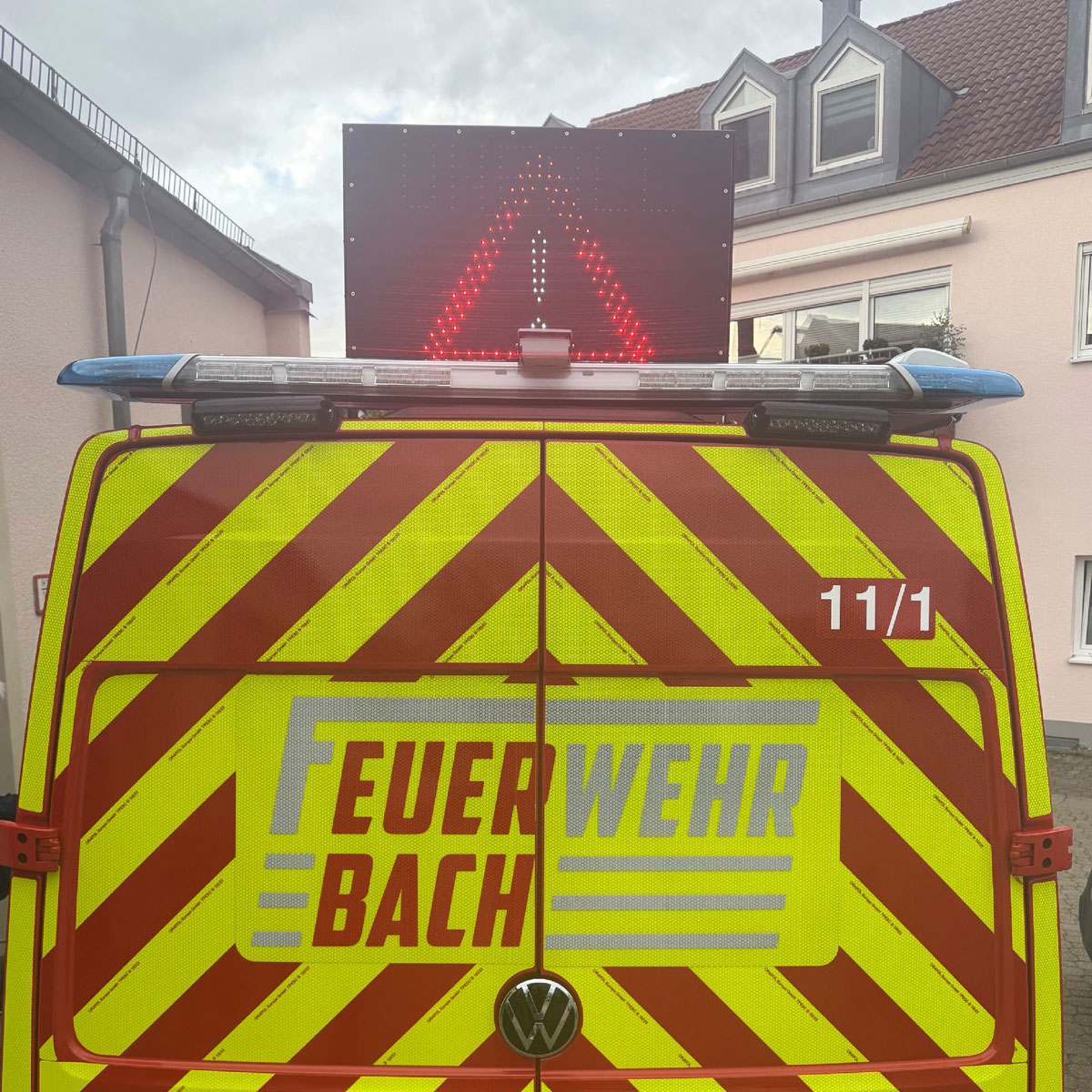 Die Heckansicht des MZF der Feuerwehr Euerbach.